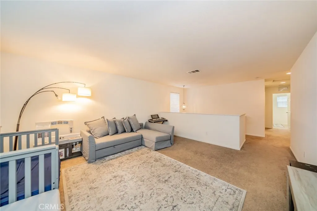 10916 Marygold, Corona, California 92883 home-pic-14